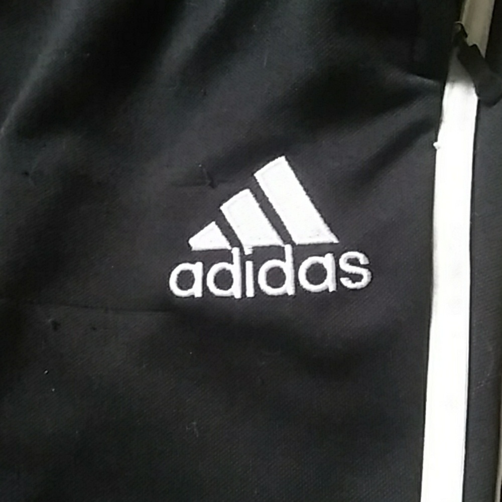 Adidas - Picture 2 of 3